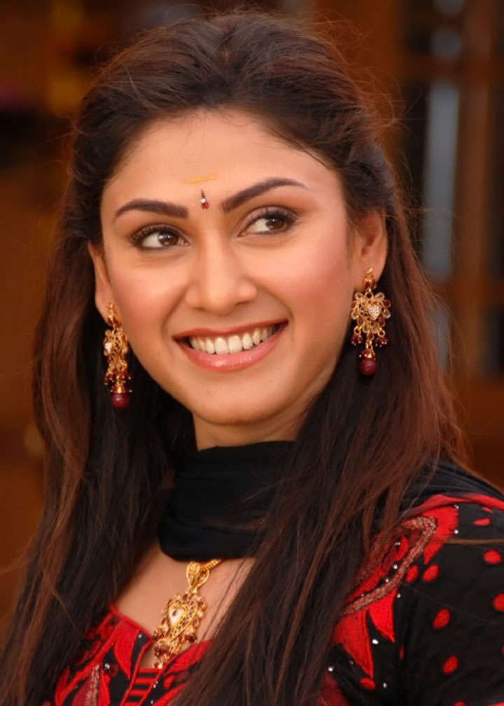 Beautiful Actress Manjari Phadnis